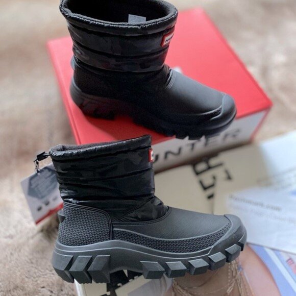Hunter Intrepid Insulated Camo Short Snow Boots - Picture 7 of 13